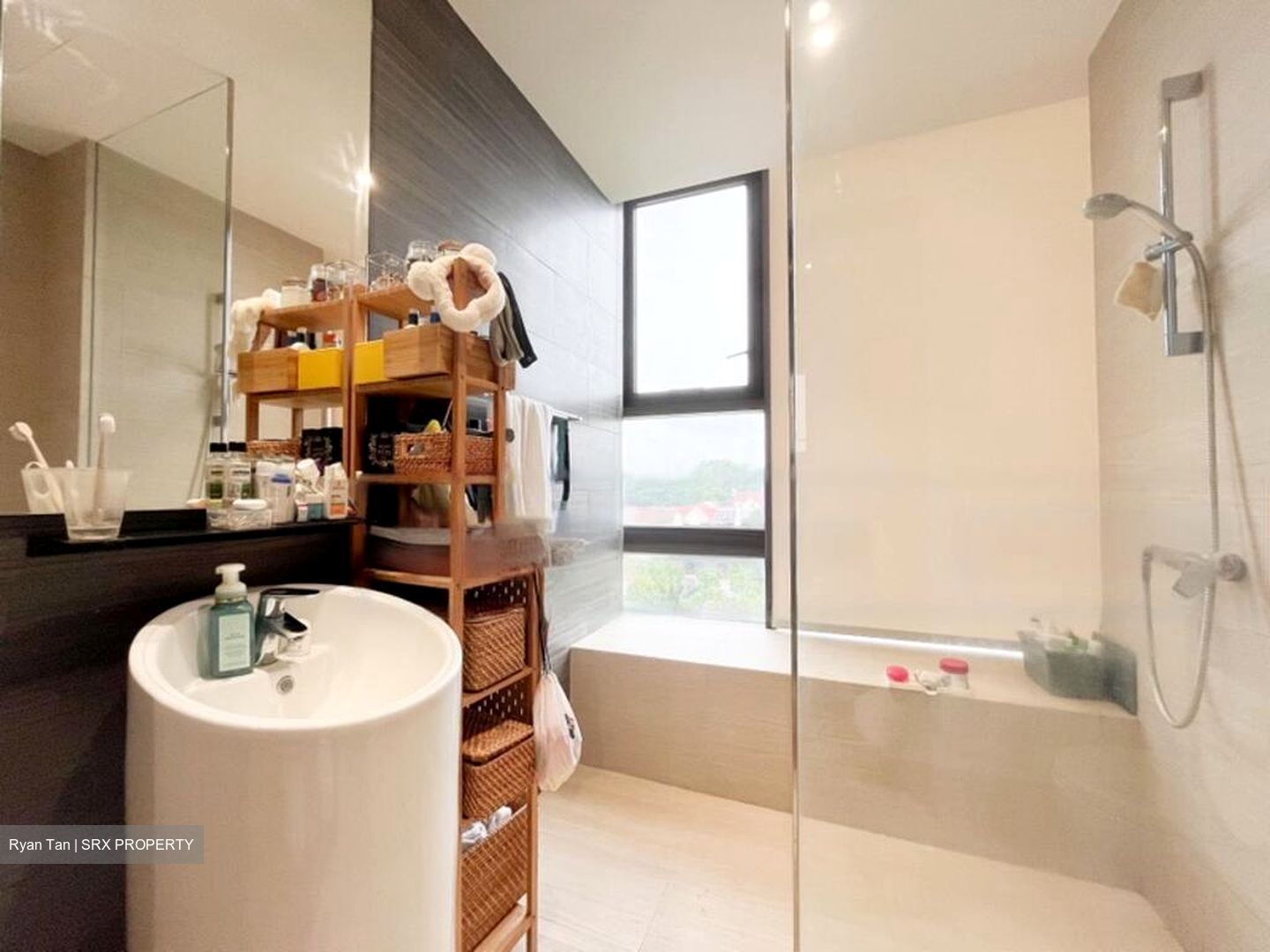 Sembawang Road (D26), Apartment #477565571